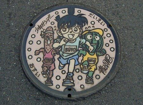 10 Japanese manhole covers