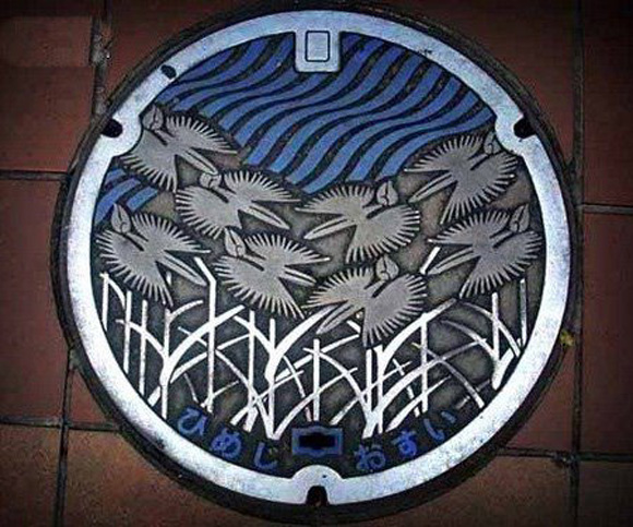 6 Japanese manhole covers