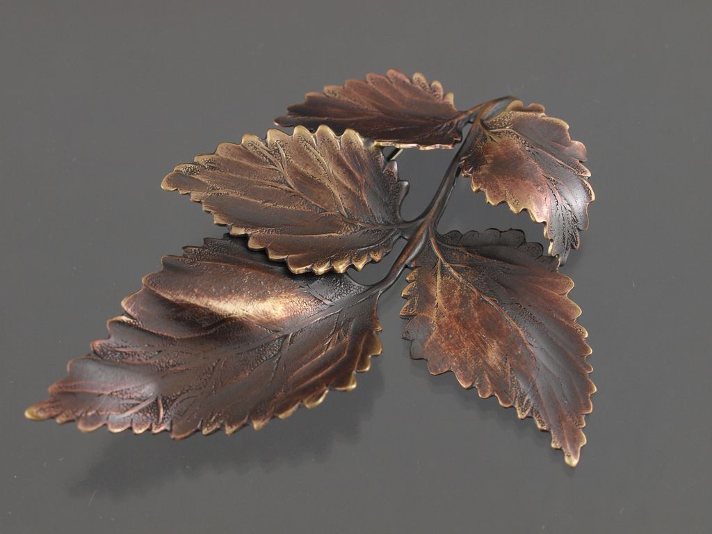 leaf jewelry copper bronze6 Copper and Bronze Leaf Jewelry Steel Artwork