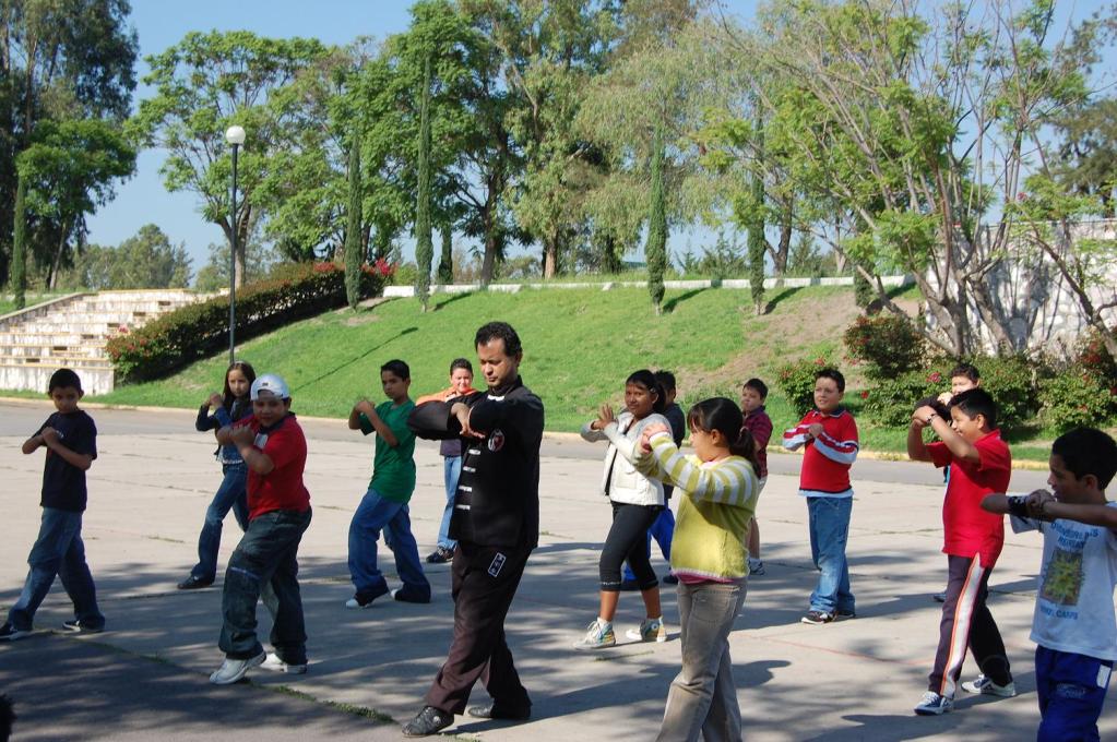 19 Basic Chi Kung Exercises for Health