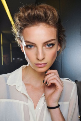 wedding hairstyles7 Top 12 Wedding Hairstyles For 2013